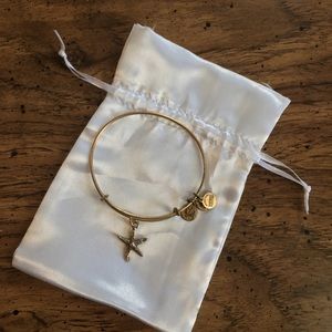 Alex and Ani starfish bracelet